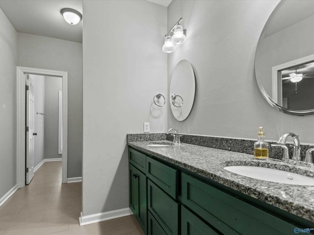 386 St Clair Drive, New Market, AL 35761