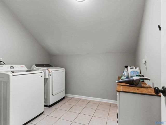 386 St Clair Drive, New Market, AL 35761