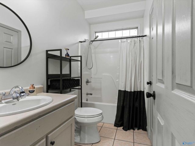 386 St Clair Drive, New Market, AL 35761