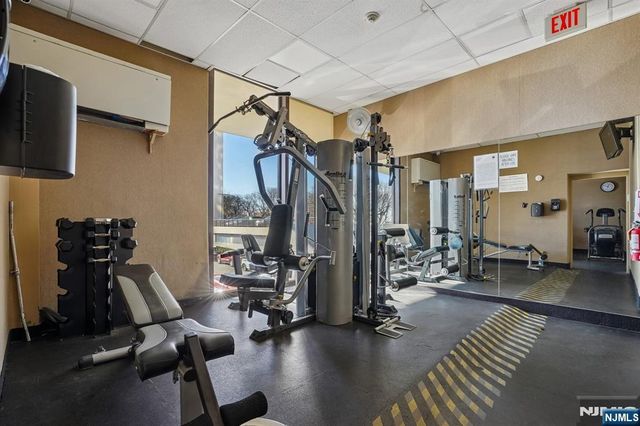5 Horizon Road 2304, Fort Lee, NJ 07024