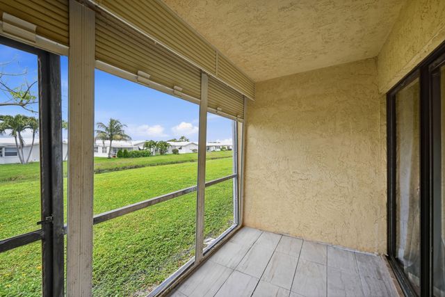 2181 Woolbright Road N106, Boynton Beach, FL 33426