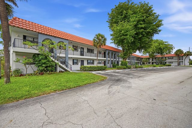 2181 Woolbright Road N106, Boynton Beach, FL 33426