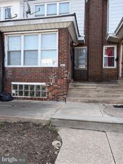 6904 DICKS AVE, Philadelphia, PA 19142