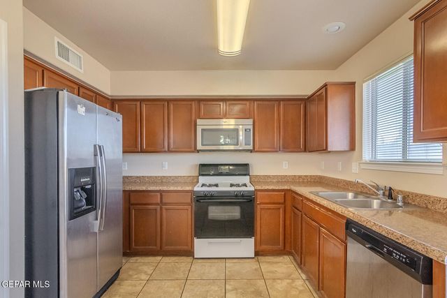 5844 MEGAN Street, Santa Teresa, NM 88008