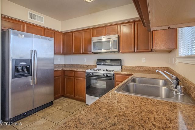 5844 MEGAN Street, Santa Teresa, NM 88008