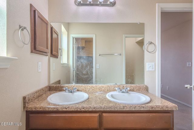 5844 MEGAN Street, Santa Teresa, NM 88008