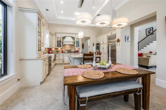 2343 Traditions CT, Naples, FL 34105