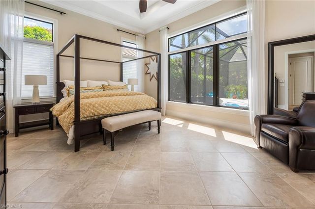 2343 Traditions CT, Naples, FL 34105