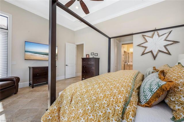 2343 Traditions CT, Naples, FL 34105