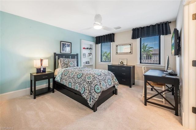 2343 Traditions CT, Naples, FL 34105