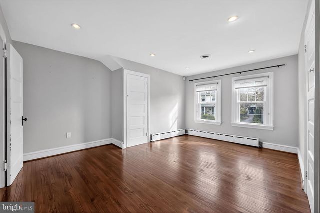 522 DUDLEY AVE, Narberth, PA 19072