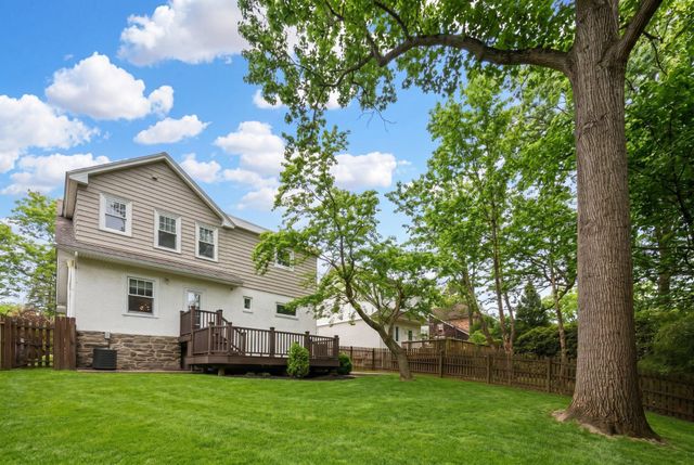 522 DUDLEY AVE, Narberth, PA 19072