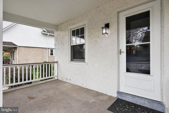 522 DUDLEY AVE, Narberth, PA 19072