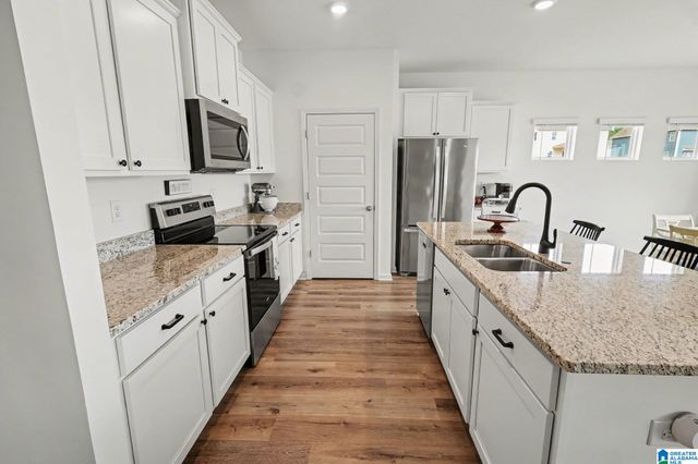 3005 SPECKLEBELLY WAY, Alabaster, AL 35007