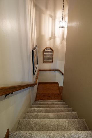 1420 Cantrell Dr, Cottontown, TN 37048