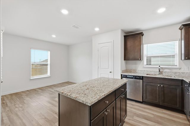 13709 Roosevelt Arch Drive, Ponder, TX 76259