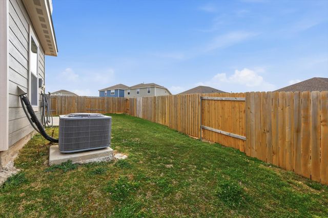 13709 Roosevelt Arch Drive, Ponder, TX 76259