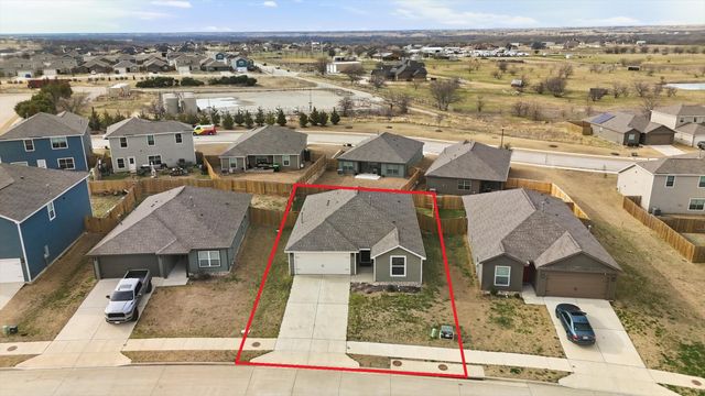 13709 Roosevelt Arch Drive, Ponder, TX 76259