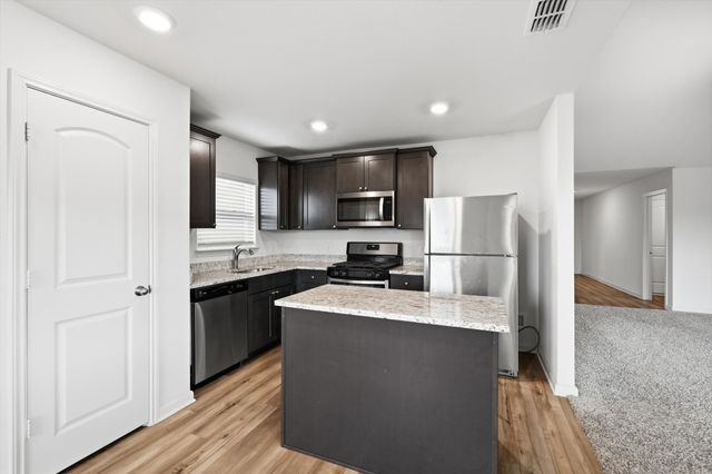 13709 Roosevelt Arch Drive, Ponder, TX 76259