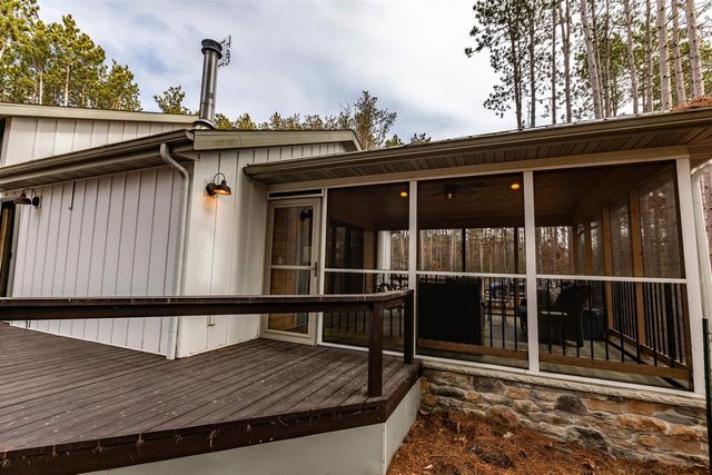 E3988 Martal Way, Spring Green, WI 53588