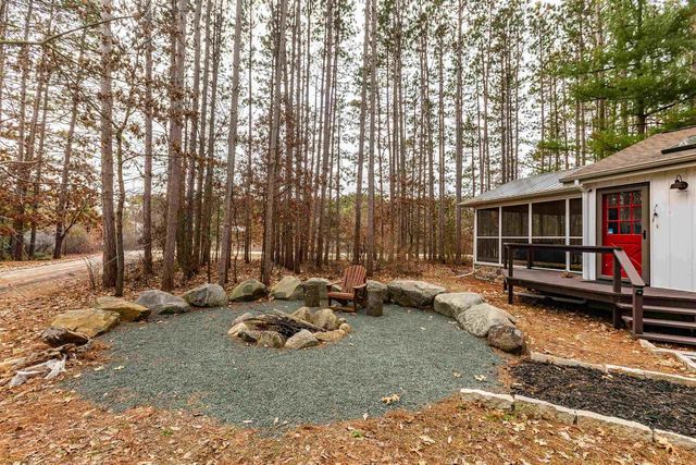 E3988 Martal Way, Spring Green, WI 53588