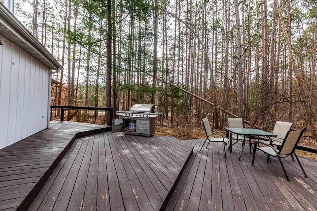 E3988 Martal Way, Spring Green, WI 53588