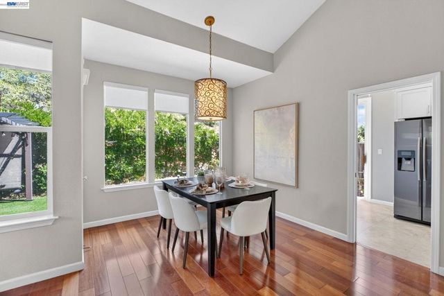 7943 Pineville Cir, Castro Valley, CA 94552