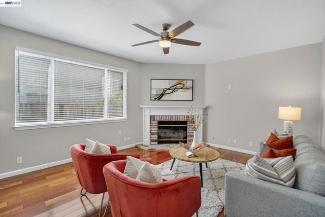 7943 Pineville Cir, Castro Valley, CA 94552