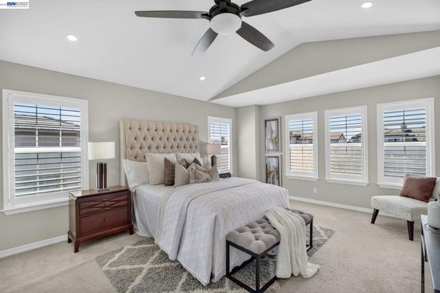 7943 Pineville Cir, Castro Valley, CA 94552