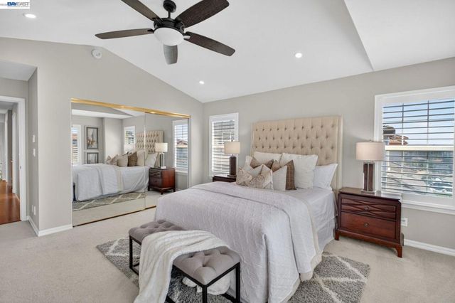 7943 Pineville Cir, Castro Valley, CA 94552