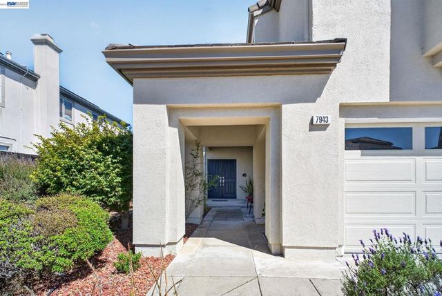 7943 Pineville Cir, Castro Valley, CA 94552