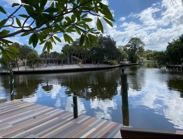 742 EDGEMERE, Siesta Key, FL 34242