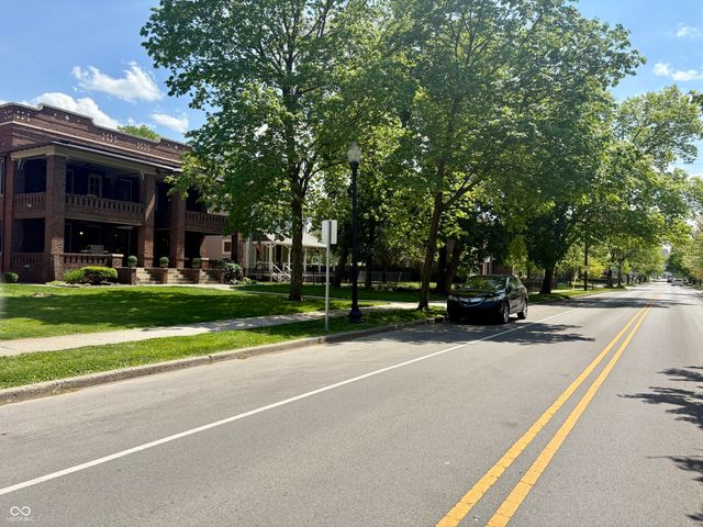1325 Central Avenue 6, Indianapolis, IN 46202