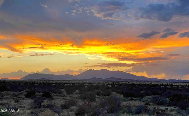 12913 WILD HORSE Trail, Flagstaff, AZ 86004