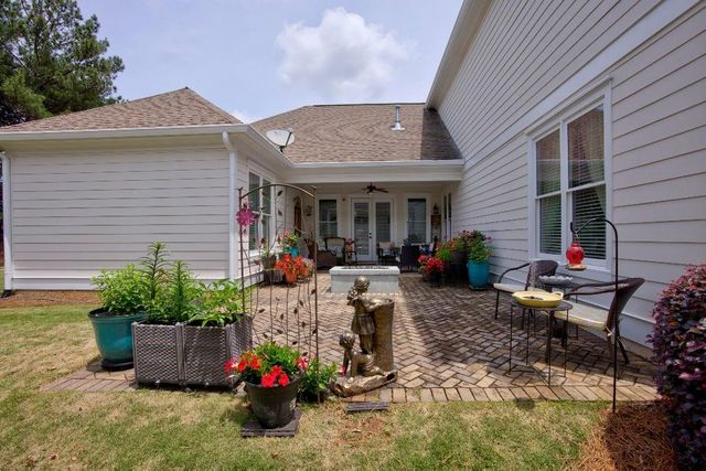2189 Bessbrook Square, Statham, GA 30666