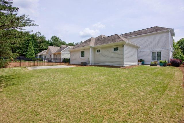 2189 Bessbrook Square, Statham, GA 30666