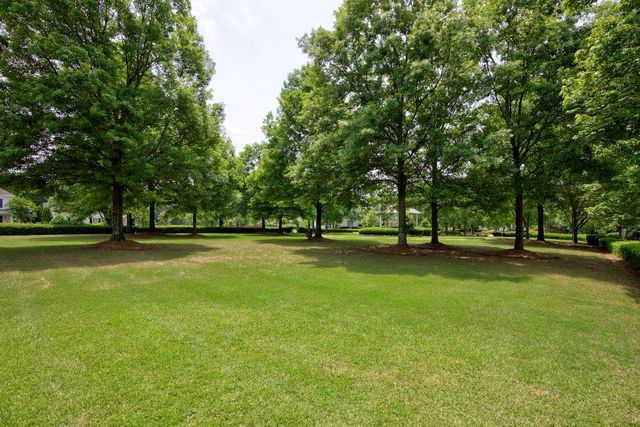 2189 Bessbrook Square, Statham, GA 30666