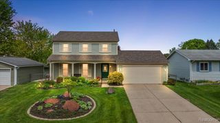 2832 Warrior Drive, Wixom, MI 48393