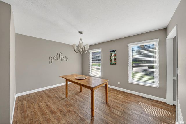 17925 Buckland Drive, Granger, IN 46530