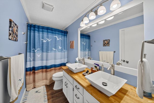 17925 Buckland Drive, Granger, IN 46530