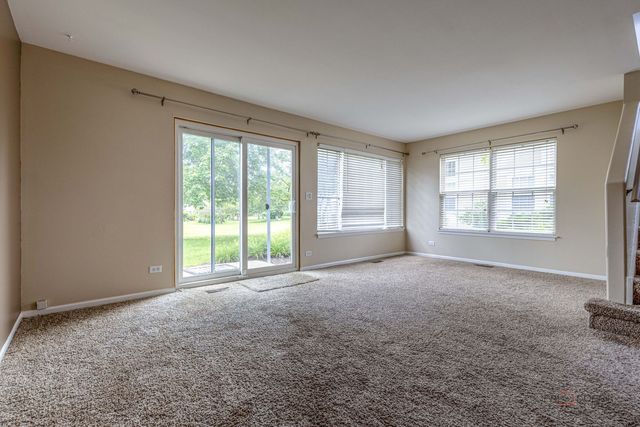 162 Fairfield Lane 162, Carol Stream, IL 60188