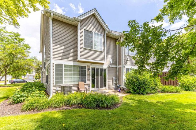 162 Fairfield Lane 162, Carol Stream, IL 60188