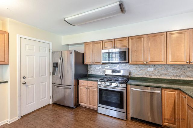 162 Fairfield Lane 162, Carol Stream, IL 60188