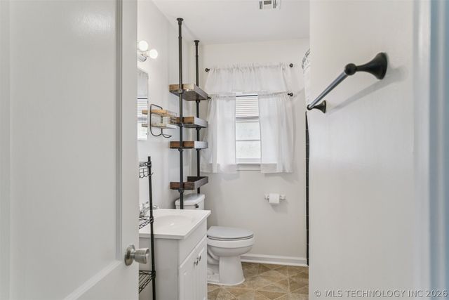 5143 S Detroit Avenue, Tulsa, OK 74105