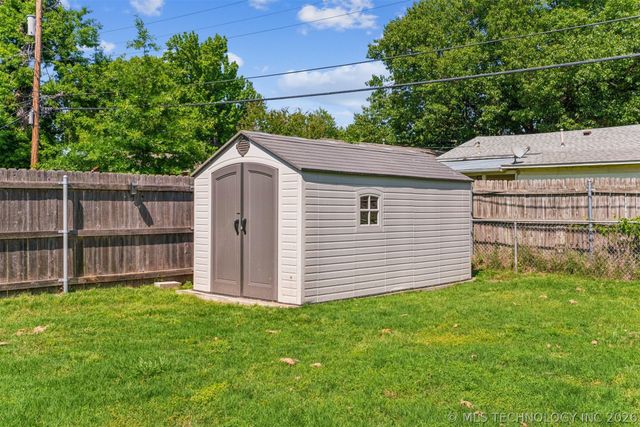 5143 S Detroit Avenue, Tulsa, OK 74105