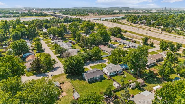 5143 S Detroit Avenue, Tulsa, OK 74105