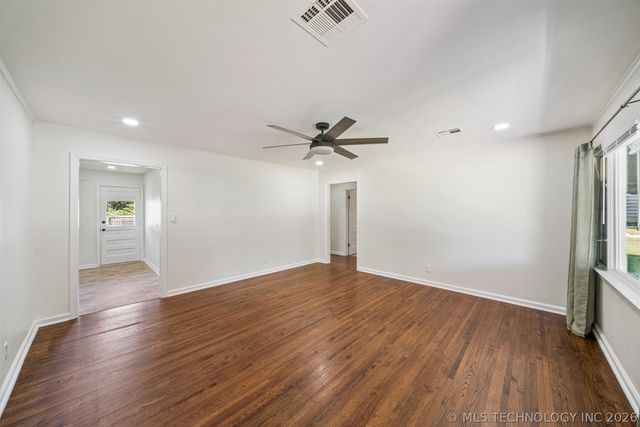 5143 S Detroit Avenue, Tulsa, OK 74105