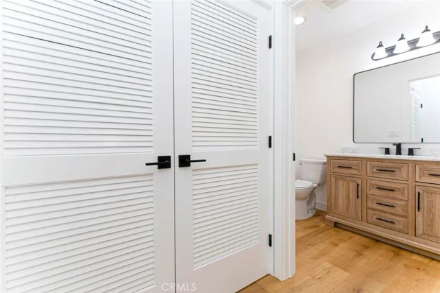 12340 Lull Street, North Hollywood, CA 91605