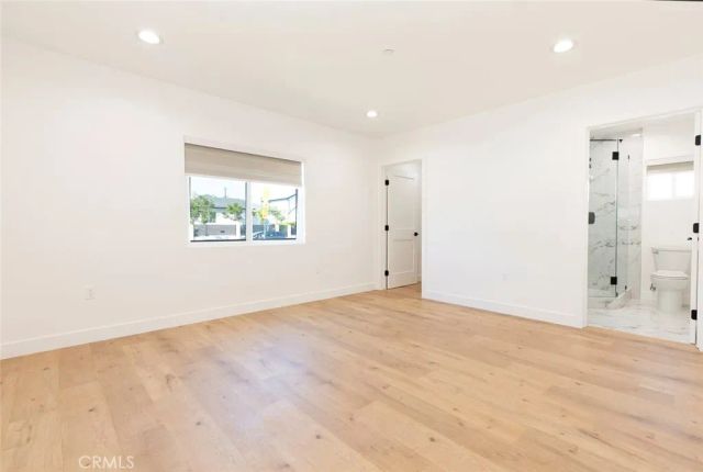 12340 Lull Street, North Hollywood, CA 91605