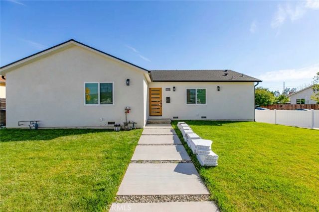 12340 Lull Street, North Hollywood, CA 91605